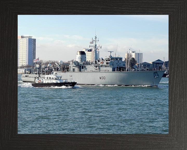 HMS Ledbury M30 Royal Navy Hunt class minehunter Photo Print or Framed Print - Hampshire Prints