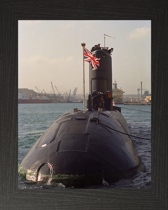 HMS Ursula S42 Submarine | Photo Print | Framed Print | Victoria Class | Royal Navy - Hampshire Prints