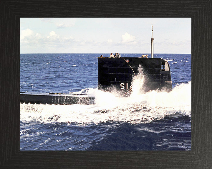 HMS Onslaught S14 Royal Navy Oberon class Submarine Photo Print or Framed Print - Hampshire Prints