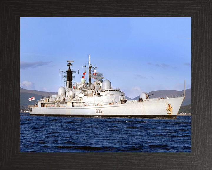 HMS Gloucester D96 Royal Navy Type 42 destroyer Photo Print or Framed Print - Hampshire Prints