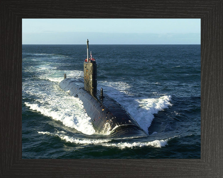 HMS Splendid S106 Submarine | Photo Print | Framed Print | Swiftsure Class | Royal Navy - Hampshire Prints