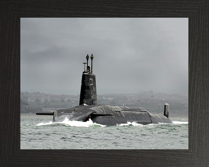 HMS Victorious S29 Submarine | Photo Print | Framed Print | Vanguard Class | Royal Navy - Hampshire Prints