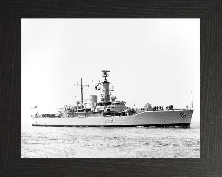 HMS Hermione F58 Royal Navy Leander Class Frigate Photo Print or Framed Print - Hampshire Prints