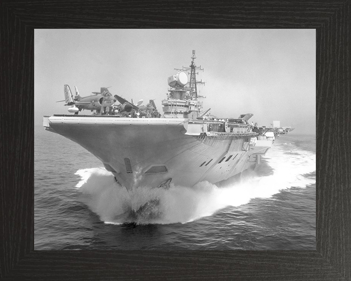 HMS Hermes R12 | Photo Print | Framed Print | Centaur Class | Aircraft Carrier | Royal Navy