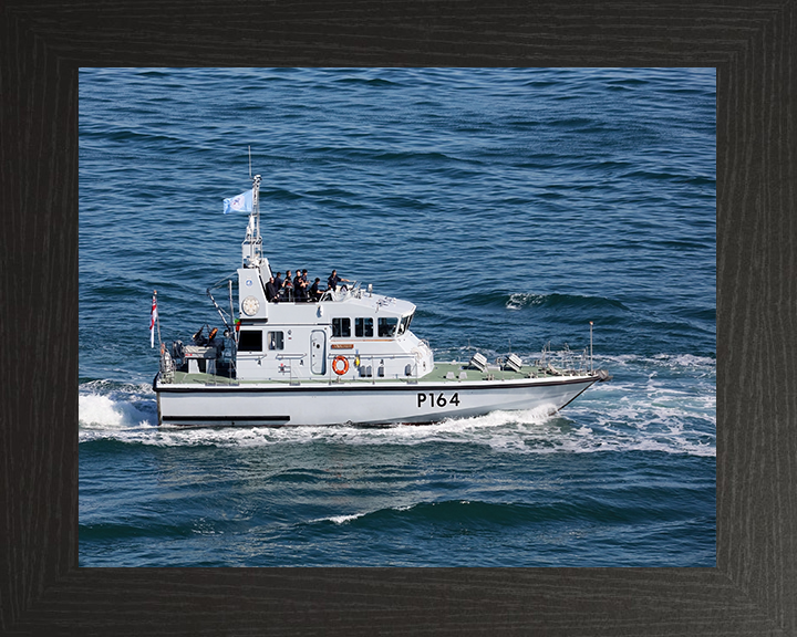 HMS Explorer P164 | Photo Print | Framed Print | Archer Class | P2000 | Patrol Vessel | Royal Navy - Hampshire Prints