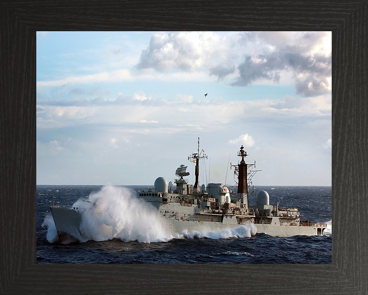 HMS Exeter D89 | Photo Print | Framed Print | Poster | Type 42 | Destroyer | Royal Navy - Hampshire Prints