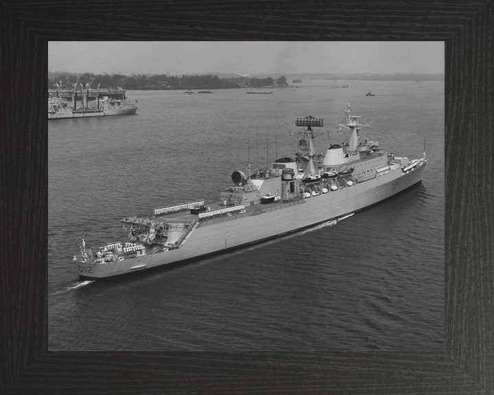 HMS Kent D12 Royal Navy County class destroyer Photo Print or Framed Print - Hampshire Prints