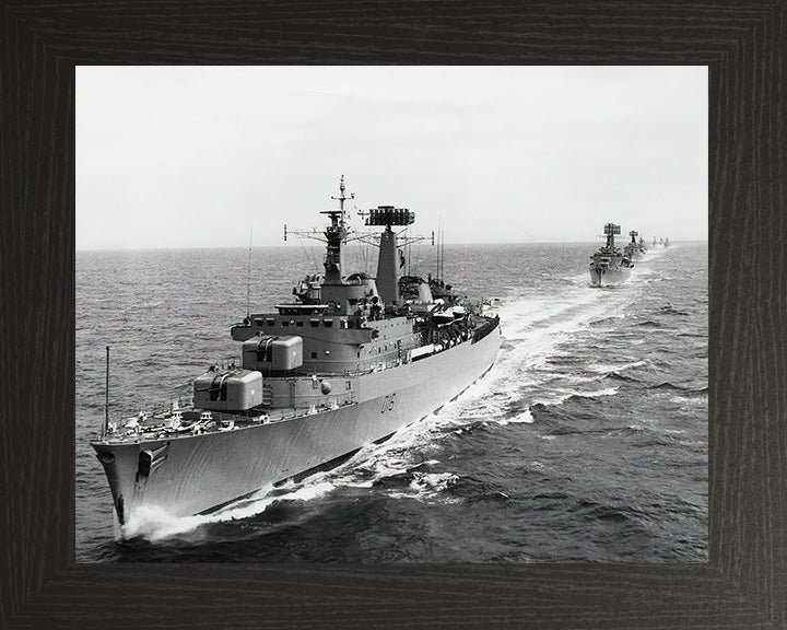 HMS London D16 Royal Navy County class destroyer Photo Print or Framed Print - Hampshire Prints