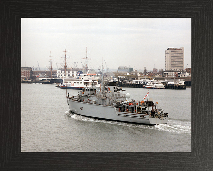 HMS Chiddingfold M37 | Photo Print | Framed Print | Hunt Class | Minehunter | Royal Navy