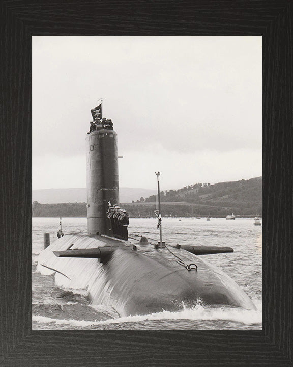 HMS Conqueror S48 Royal Navy Churchill class Submarine Photo Print or Framed Print - Hampshire Prints