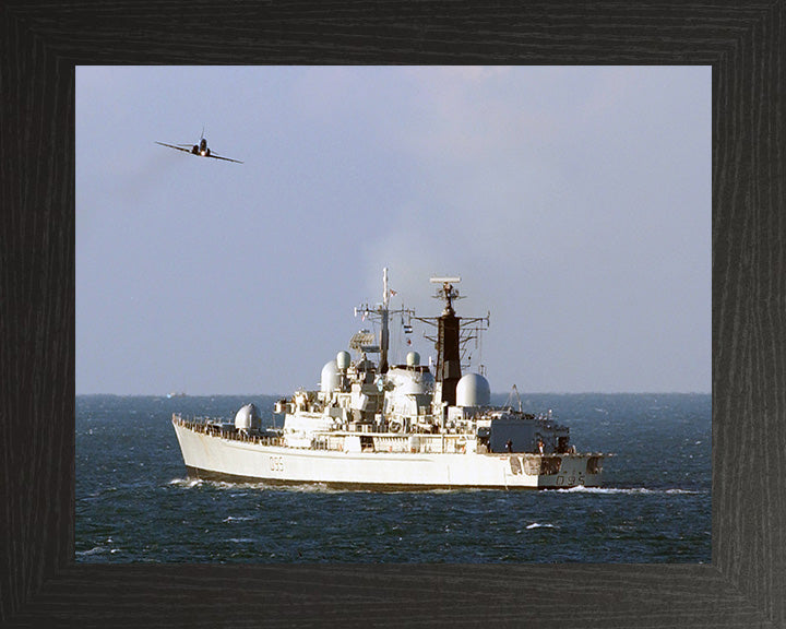 HMS Manchester D95 Royal Navy Type 42 destroyer Photo Print or Framed Print - Hampshire Prints