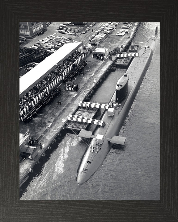 HMS Resolution S22 Submarine | Photo Print | Framed Print | Resolution Class | Royal Navy - Hampshire Prints