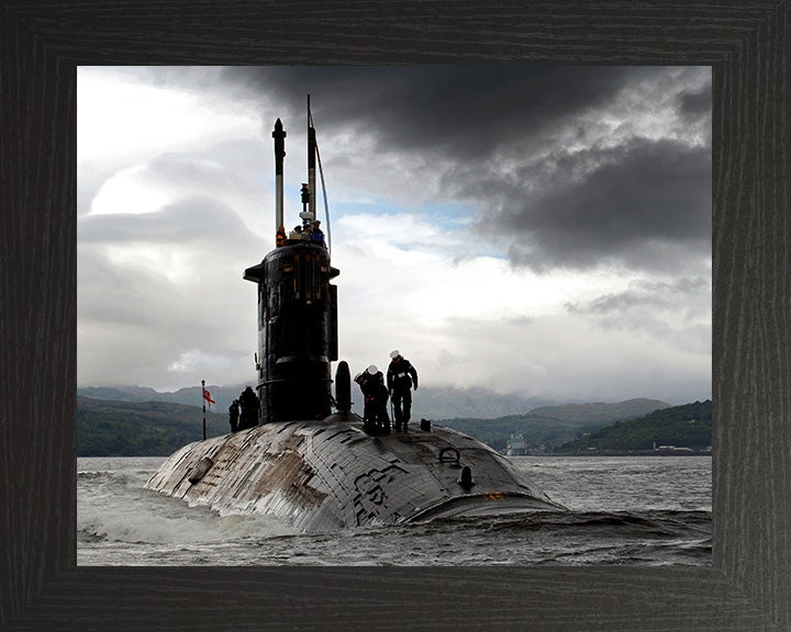 HMS Sovereign S108 Royal Navy Swiftsure class Submarine Photo Print or Framed Print - Hampshire Prints