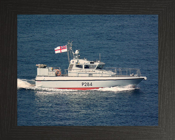 HMS Scimitar P284 Royal Navy Scimitar class fast patrol boat Photo Print or Framed Print - Hampshire Prints