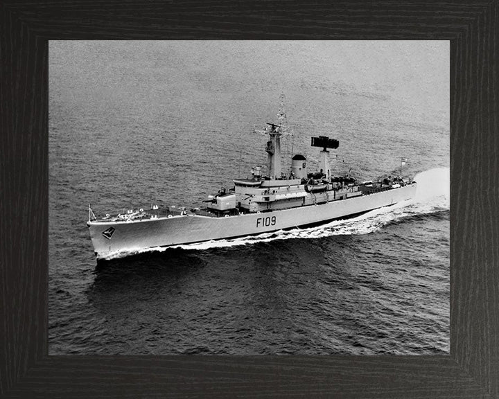 HMS Leander F109 Royal Navy Leander Class Frigate Photo Print or Framed Print - Hampshire Prints