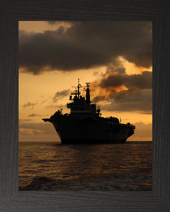 HMS Invincible R05 Royal Navy Invincible Class aircraft carrier Photo Print or Framed Print - Hampshire Prints