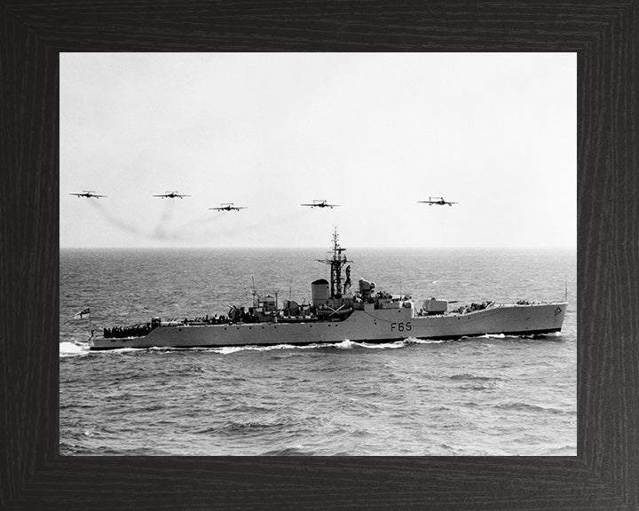 HMS Tenby F65 Royal Navy Whitby Class Frigate Photo Print or Framed Print - Hampshire Prints