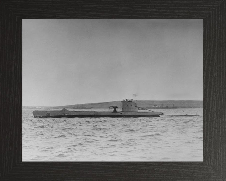 HMS Urge Royal Navy U class Submarine Photo Print or Framed Print - Hampshire Prints