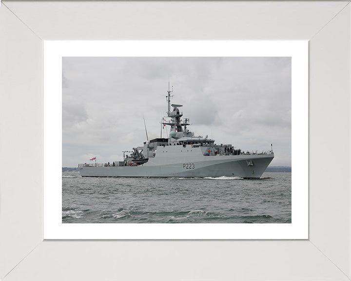 HMS Medway P223 Royal Navy River class offshore patrol vessel Photo Print or Framed Photo Print - Hampshire Prints