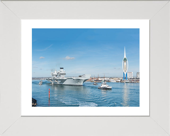 HMS Queen Elizabeth R08 | Photo Print | Framed Print | Queen Elizabeth Class | Aircraft Carrier | Royal Navy - Hampshire Prints