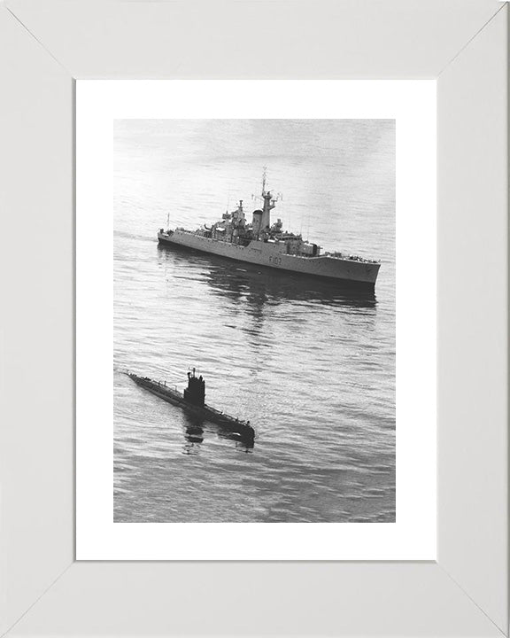 HMS Rothesay F107 Royal Navy Rothesay Class frigate Photo Print or Framed Print - Hampshire Prints