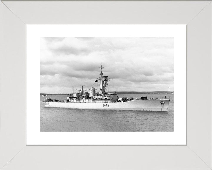 HMS Phoebe F42 | Photo Print | Framed Print | Leander Class | Frigate | Royal Navy - Hampshire Prints