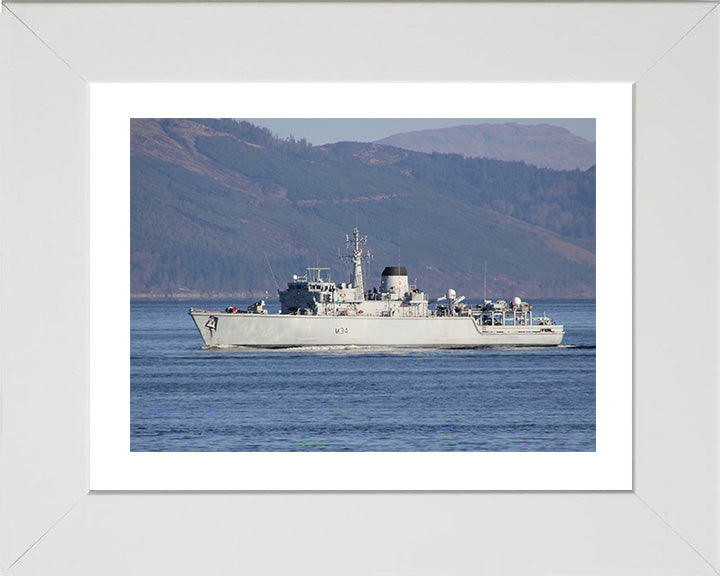 HMS Middleton M34 Royal Navy Hunt class mine countermeasures vessel Photo Print or Framed Photo Print - Hampshire Prints