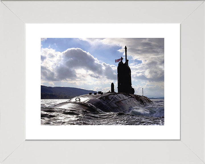 HMS Superb S109 Submarine | Photo Print | Framed Print | Swiftsure Class | Royal Navy - Hampshire Prints