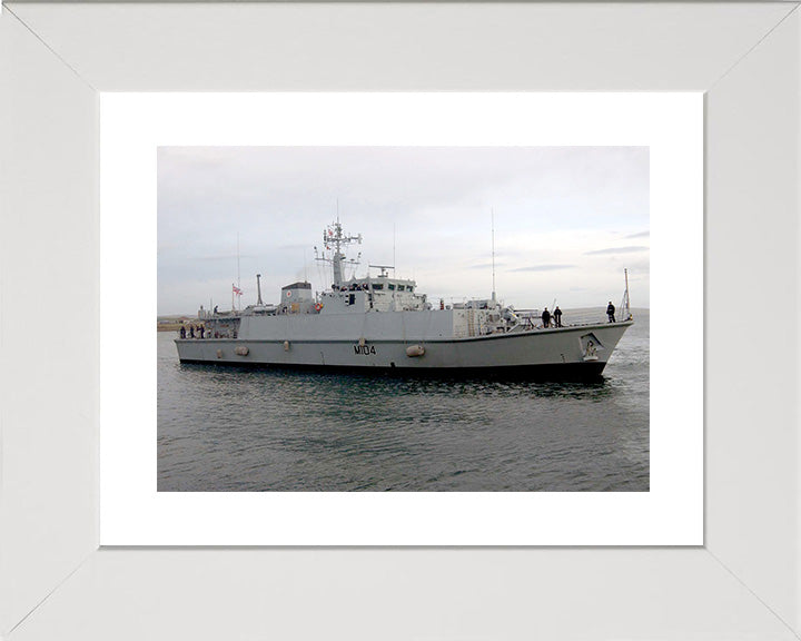 HMS Walney M104 Royal Navy Sandown class minehunter Photo Print or Framed Print - Hampshire Prints