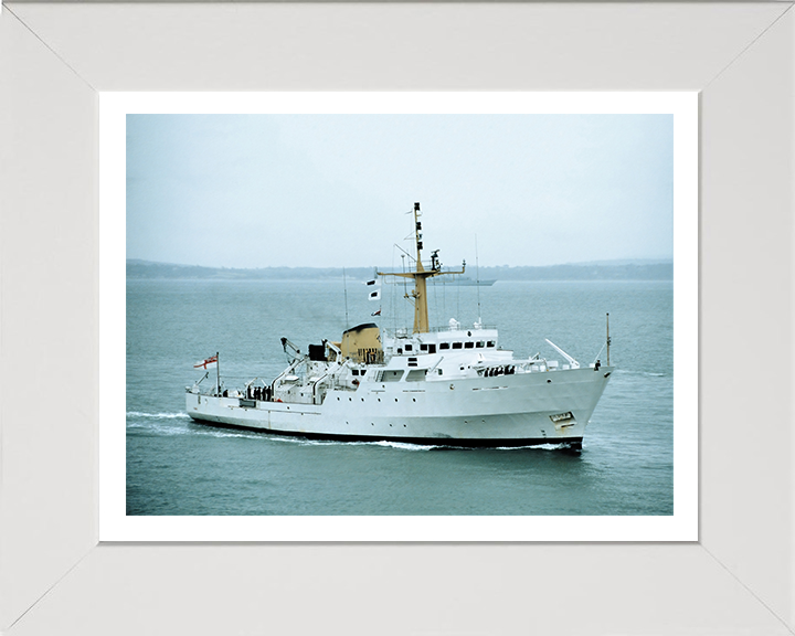 HMS Fawn A325 | Photo Print | Framed Print | Bulldog Class | Hydrographic Survey Ship | Royal Navy - Hampshire Prints