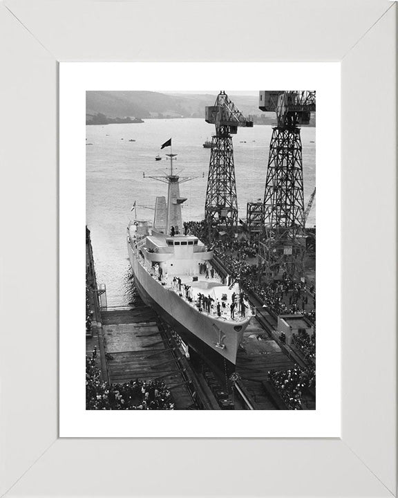 HMS Scylla F71 Royal Navy Leander class frigate Photo Print or Framed Print - Hampshire Prints