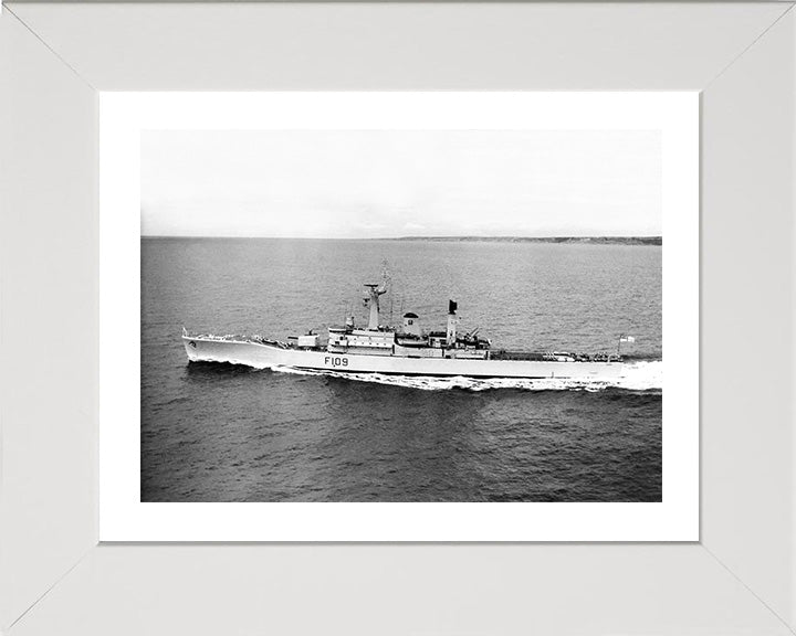 HMS Leander F109 Royal Navy Leander Class Frigate Photo Print or Framed Print - Hampshire Prints