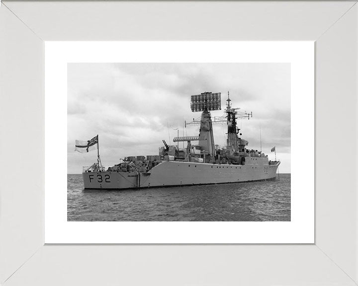 HMS Salisbury F32 Royal Navy Salisbury class Frigate Photo Print or Framed Print - Hampshire Prints