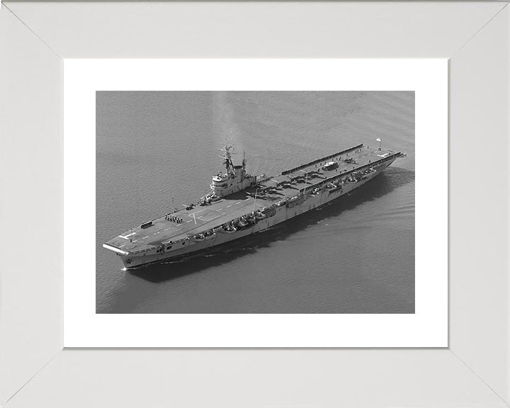 HMS Theseus R64 Royal Navy Colossus class light fleet aircraft carrier Photo Print or Framed Print - Hampshire Prints