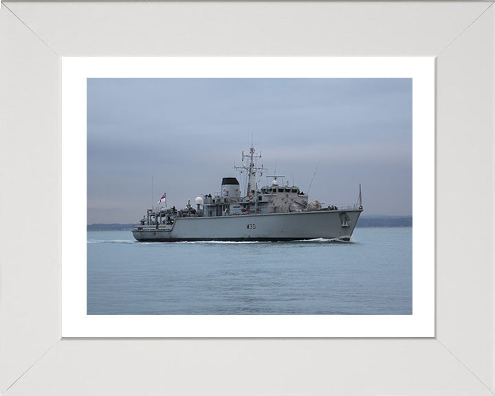 HMS Ledbury M30 Royal Navy Hunt class minehunter Photo Print or Framed Print - Hampshire Prints