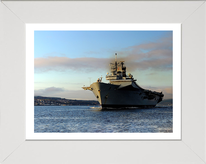 HMS Illustrious R06 Royal Navy Invincible class Aircraft Carrier Photo Print or Framed Print - Hampshire Prints