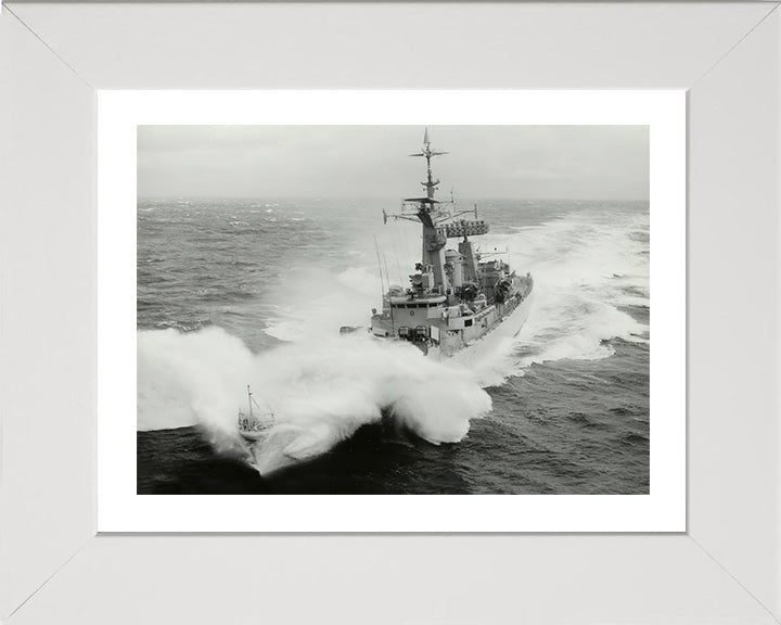 HMS Leander F109 Royal Navy Leander Class Frigate Photo Print or Framed Print - Hampshire Prints