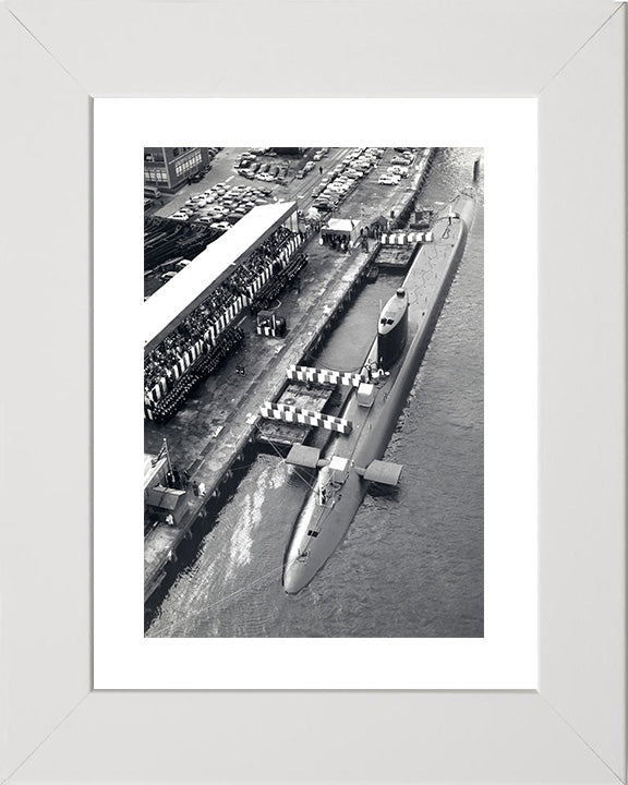 HMS Resolution S22 Submarine | Photo Print | Framed Print | Resolution Class | Royal Navy - Hampshire Prints