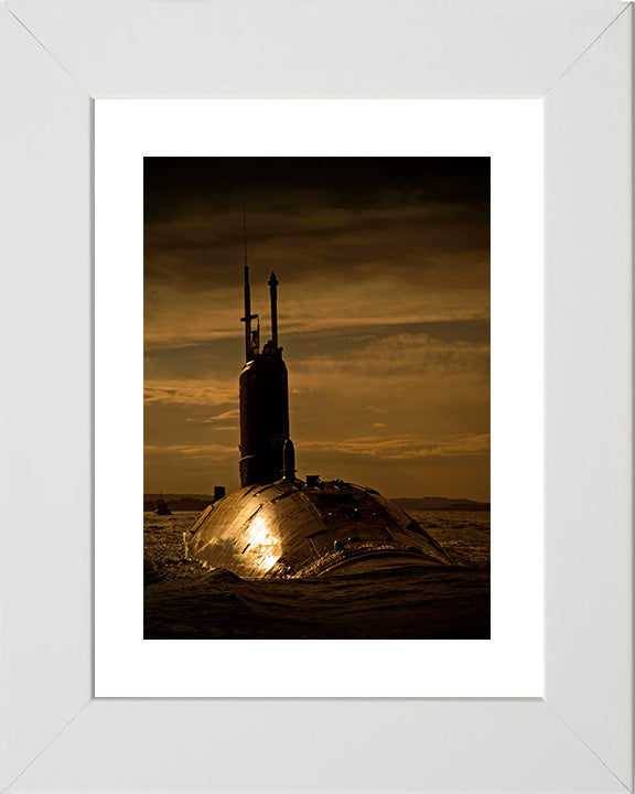 HMS Triumph S93 Royal Navy Trafalgar class Submarine Photo Print or Framed Print - Hampshire Prints