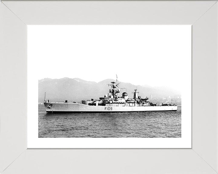 HMS Leander F109 Royal Navy Leander Class Frigate Photo Print or Framed Print - Hampshire Prints