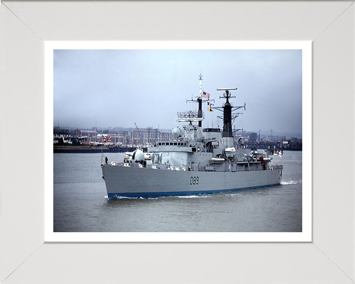 HMS Exeter D89 | Photo Print | Framed Print | Poster | Type 42 | Destroyer | Royal Navy - Hampshire Prints