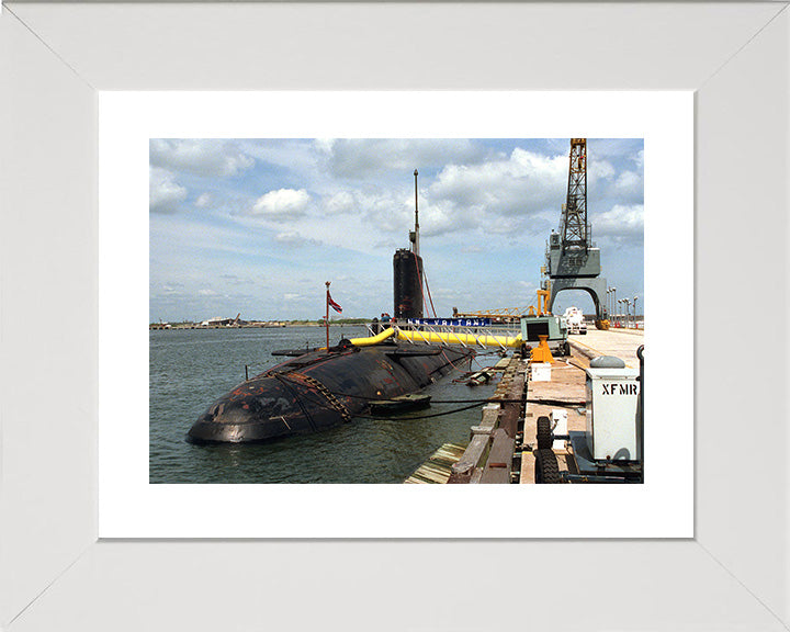 HMS Valiant S102 Royal Navy Valiant class Submarine Photo Print or Framed Print - Hampshire Prints