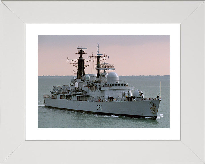 HMS Southampton D90 Royal Navy Type 42 destroyer Photo Print or Framed Print - Hampshire Prints
