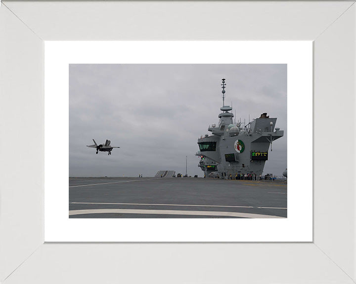 HMS Queen Elizabeth R08 Royal Navy Queen Elizabeth Class Aircraft Carrier Photo Print or Framed Print - Hampshire Prints