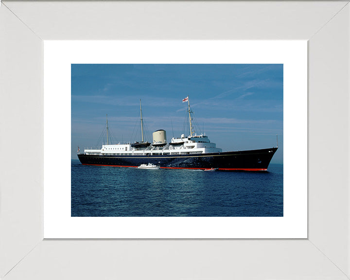 HMY Britannia Royal Yacht Photo Print or Framed Print - Hampshire Prints