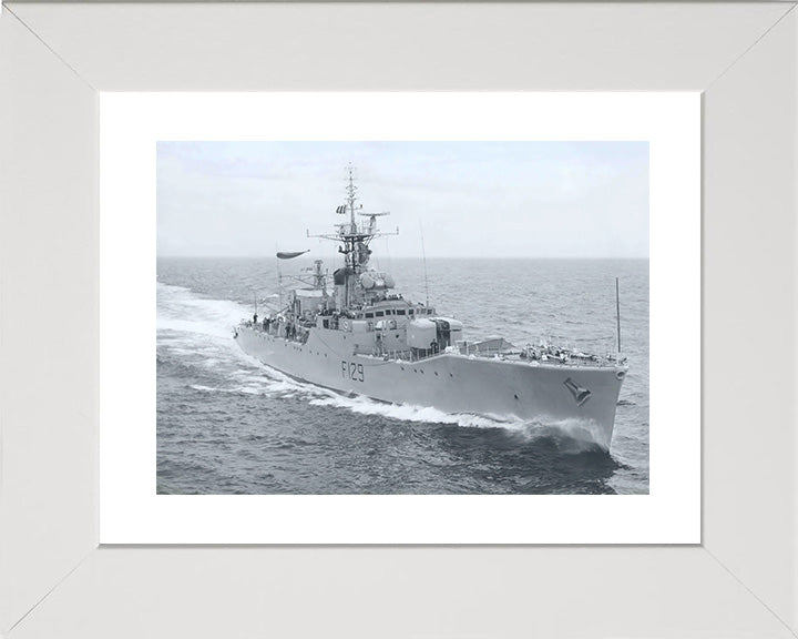 HMS Rhyl F129 Royal Navy Rothesay Class frigate Photo Print or Framed Print - Hampshire Prints