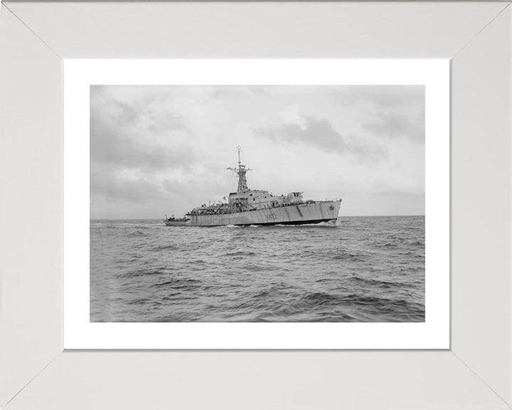 HMS Loch Eck K422 Royal Navy Loch class frigate Photo Print or Framed Print - Hampshire Prints