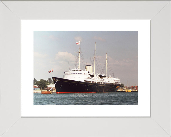 HMY Britannia Royal Yacht Photo Print or Framed Print - Hampshire Prints