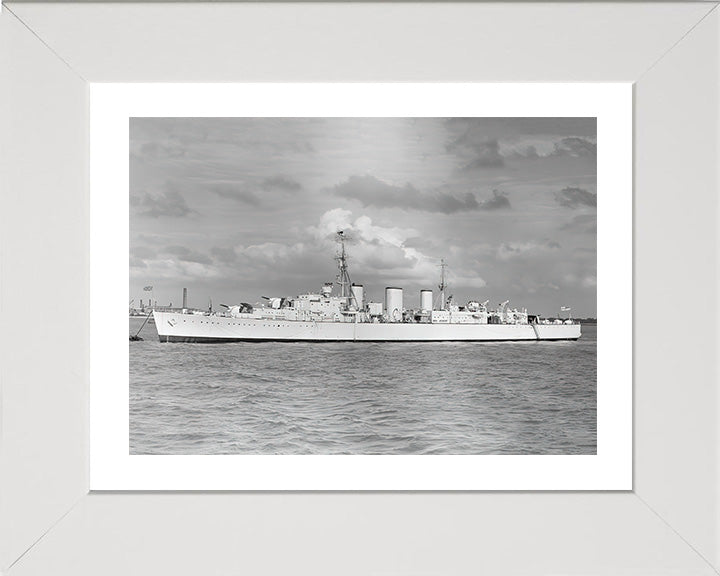 HMS Manxman M70 Royal Navy Abdiel class minelayer Photo Print or Framed Print - Hampshire Prints