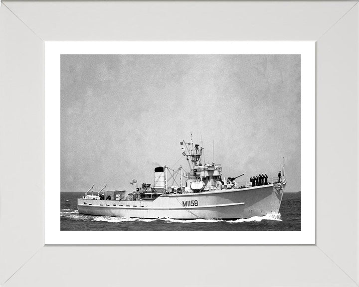 HMS Laleston M1158 Royal Navy Ton Class Minesweeper Photo Print or Framed Print - Hampshire Prints